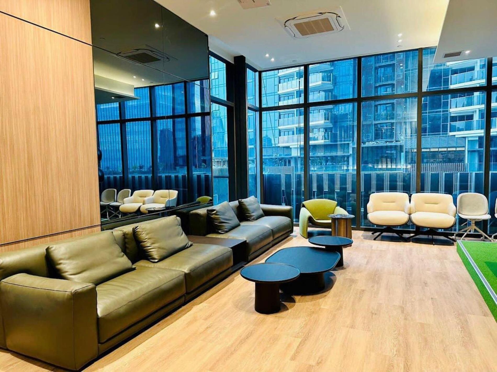 The Opera Apartment Cental Saigon Free Pool-Gym-Sauna Room- Golf Mini Cidade de Ho Chi Minh Exterior foto