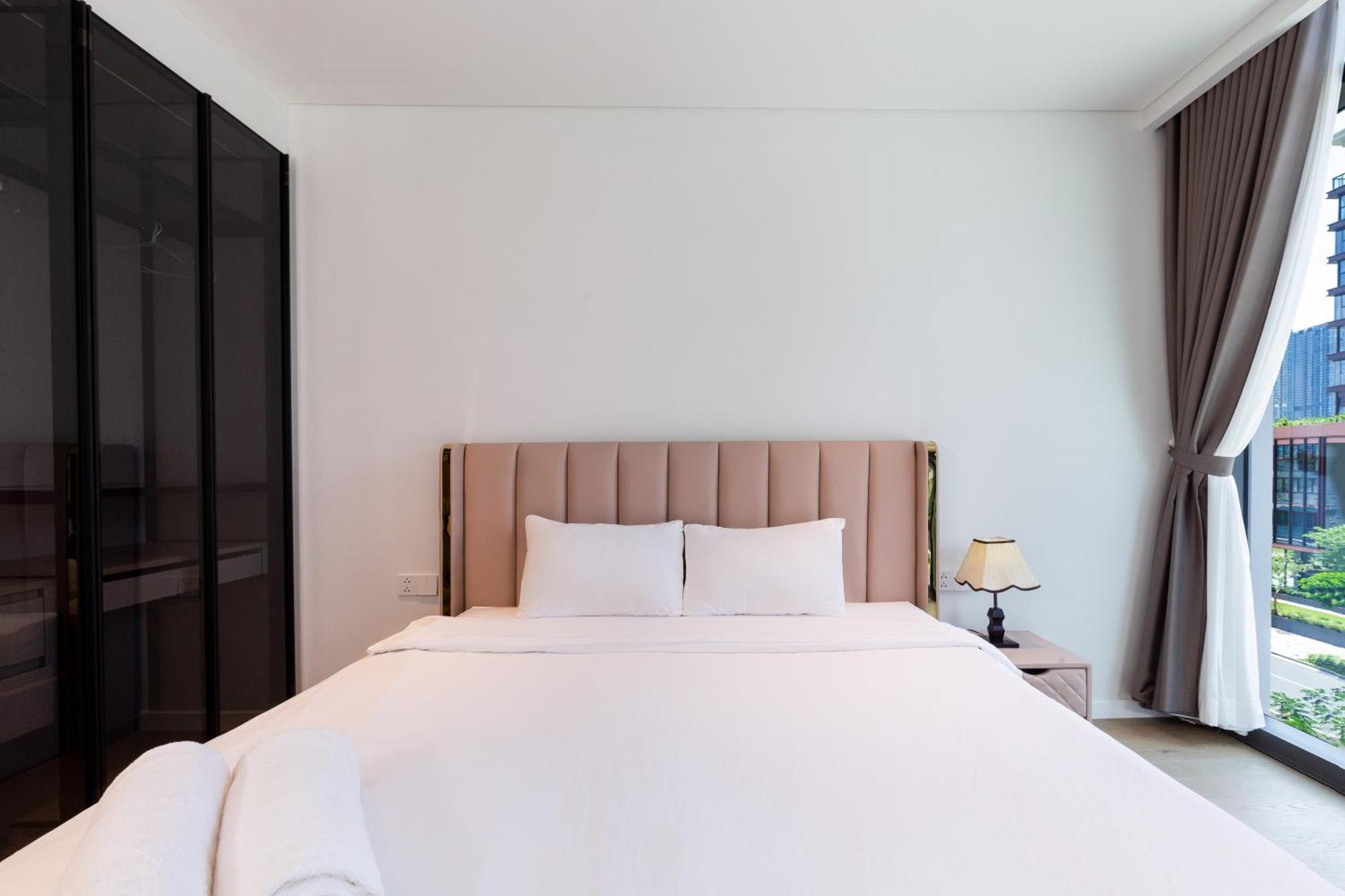 The Opera Apartment Cental Saigon Free Pool-Gym-Sauna Room- Golf Mini Cidade de Ho Chi Minh Exterior foto